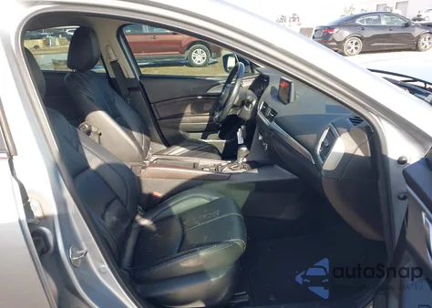 2017 Mazda Mazda3 Touring из США, поврежденный, VIN 3MZBN1V74HM129208